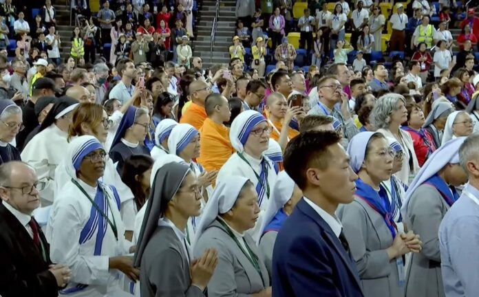 Papież podczas Mszy w Mongolii: Wiara chrześcijańska jest odpowiedzią na pragnienie miłości